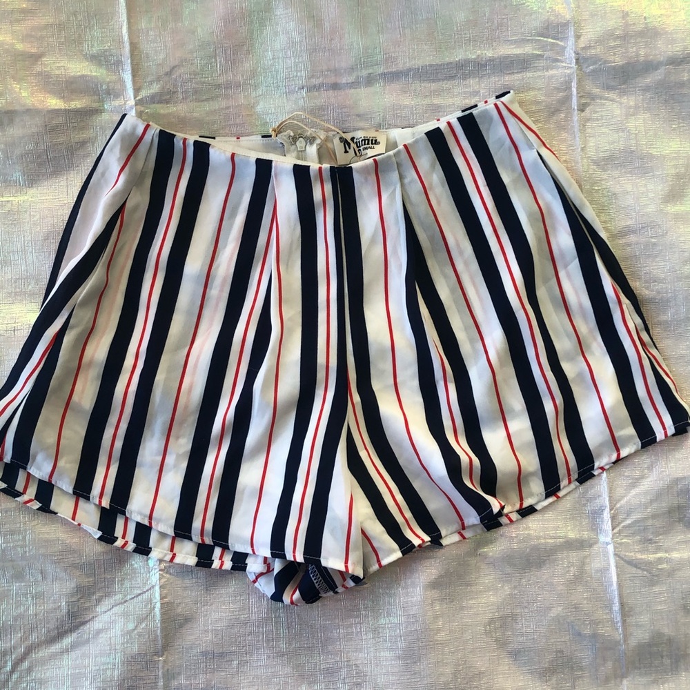 Show me your Mumu shorts